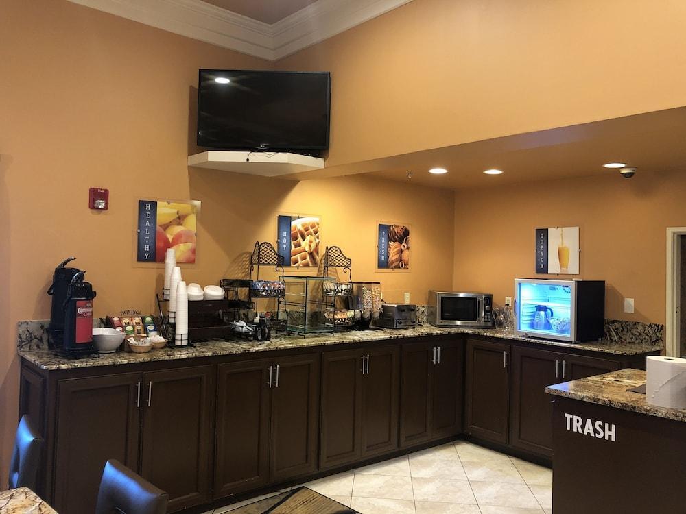 Best Western Plus Lafayette Vermilion River Inn & Suites Bagian luar foto