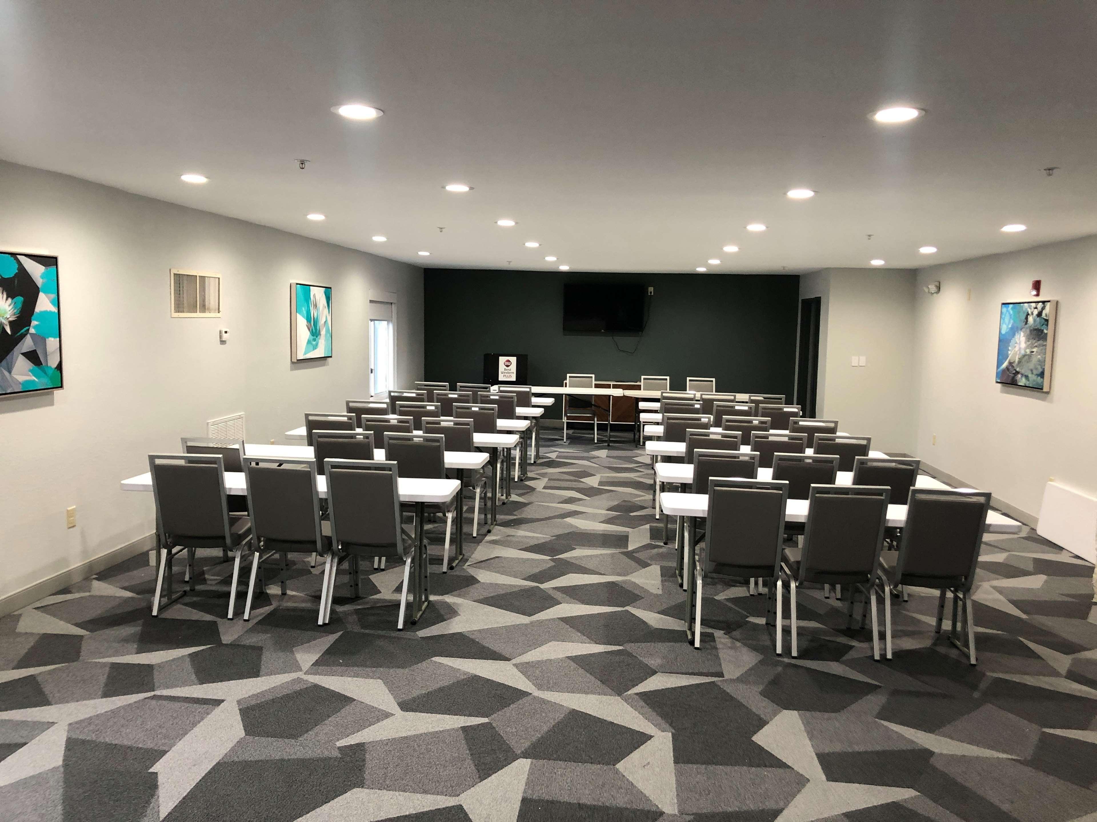 Best Western Plus Lafayette Vermilion River Inn & Suites Bagian luar foto