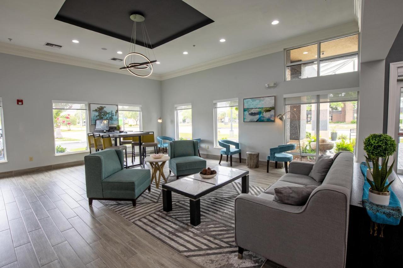 Best Western Plus Lafayette Vermilion River Inn & Suites Bagian luar foto