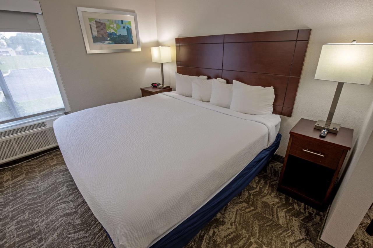 Best Western Plus Lafayette Vermilion River Inn & Suites Bagian luar foto